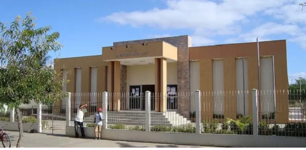 Homem é condenado a mais de 15 anos de prisão por tentativa de homicídio e corrupção de menores em Canindé